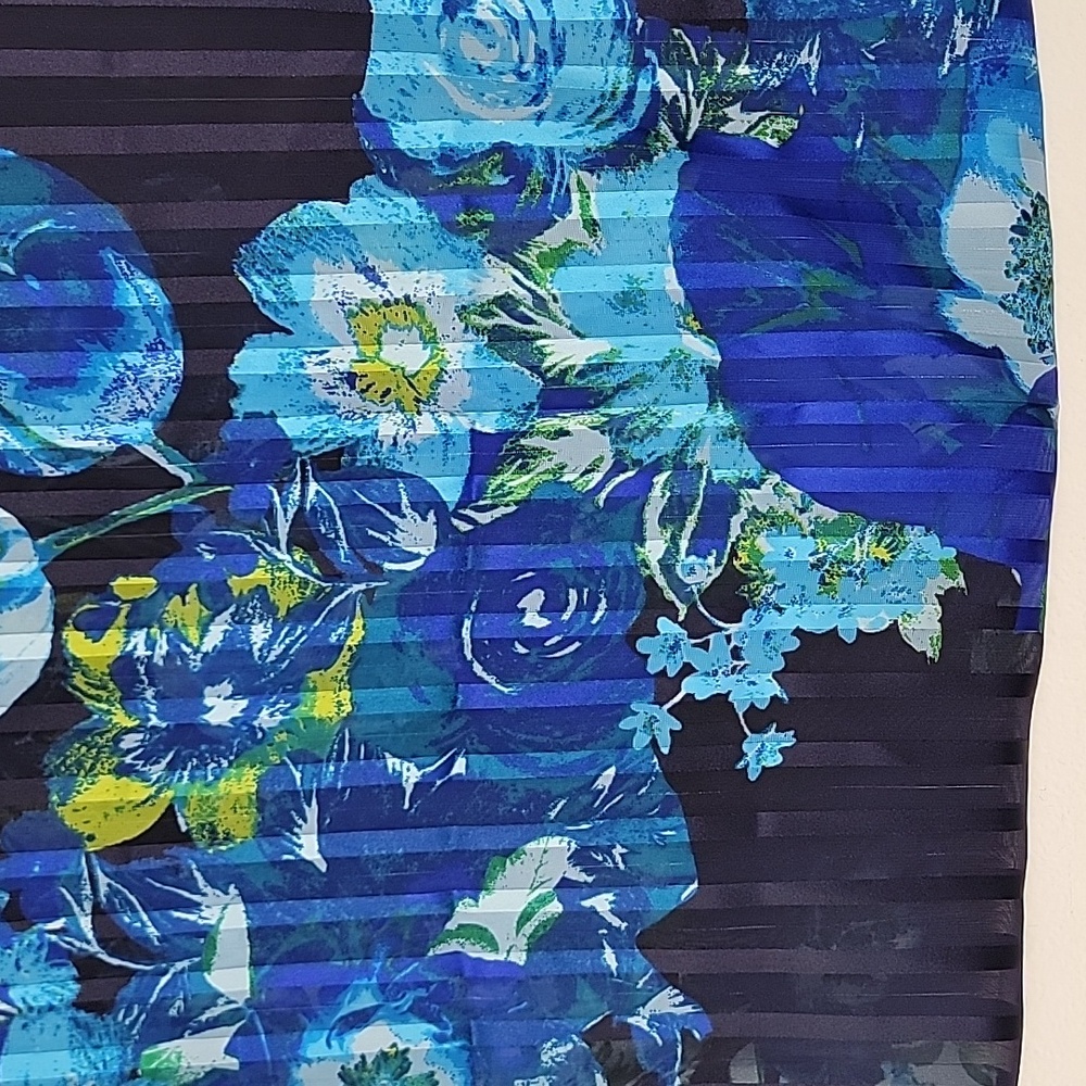 Infinity Circular Scarf Blue, Yellow & Black Floral Print 70 X 20 - Picture 3 of 7